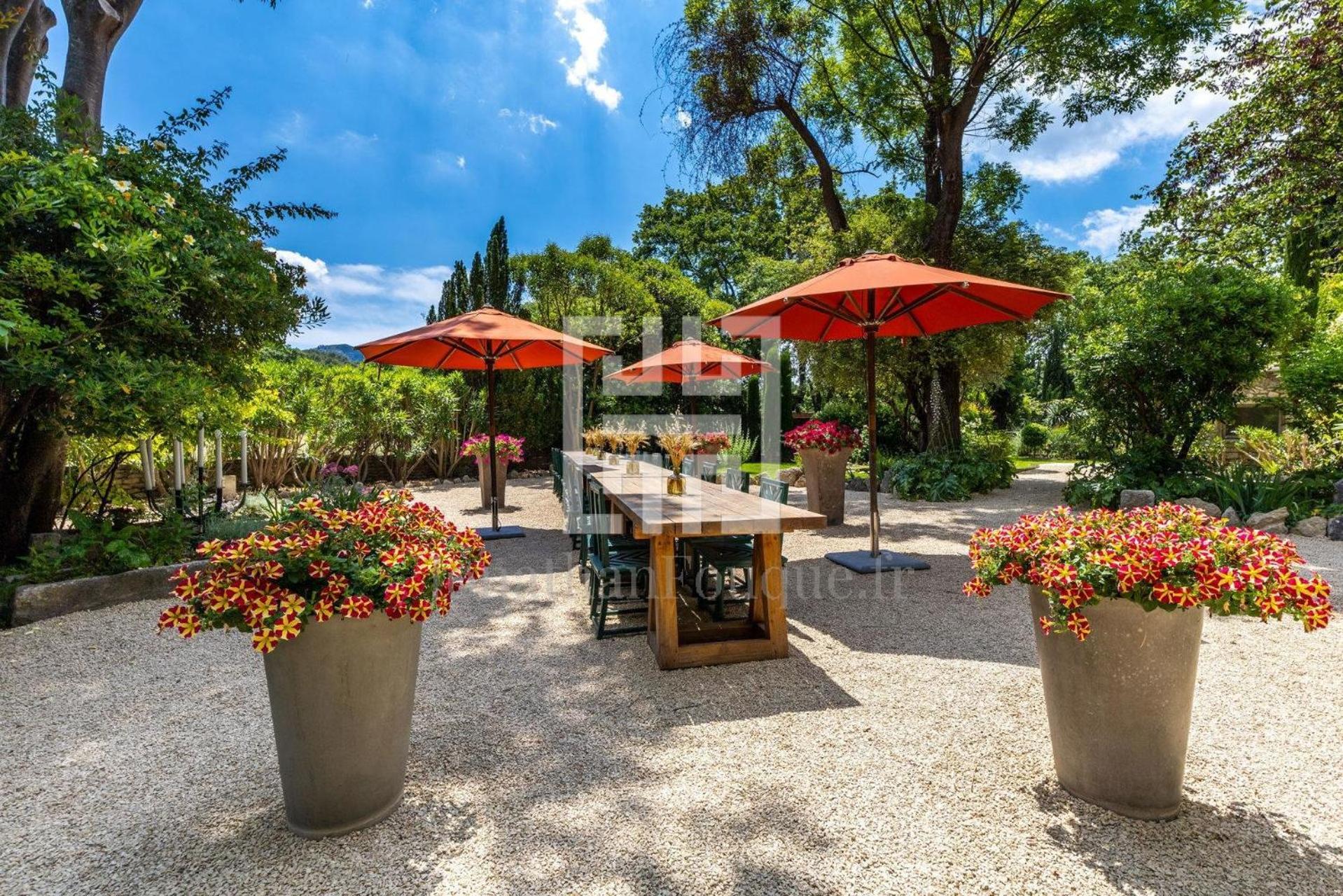 Mas De L'Amarine Hotel Saint-Remy-de-Provence Bagian luar foto